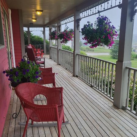 Cranberry Cove Inn Louisbourg Esterno foto